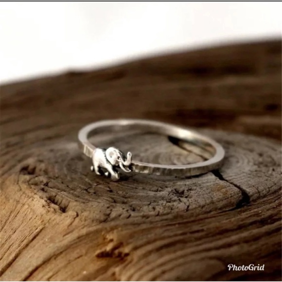 Lovely Elephant Rings for Women Holiday Ring - Picture 2 of 8